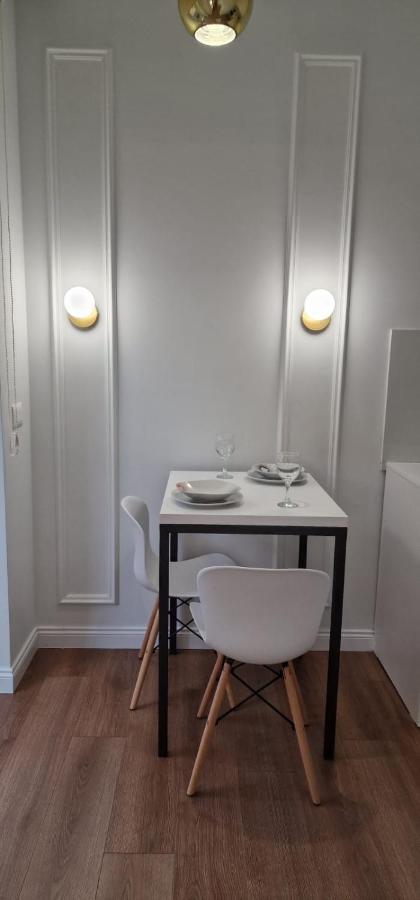 Heart Of Tirana Apartment Экстерьер фото
